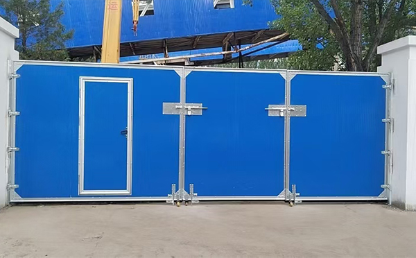 高台工业平开门